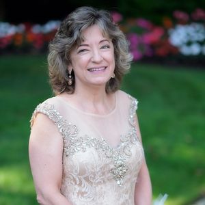 Meet your Posher, Vivian